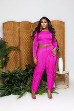Load image into Gallery viewer, “Pulling The Strings” Set (Pink)
